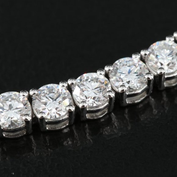 14k White Gold 7 CTW Diamond Tennis Bracelet - Picture 5 of 8